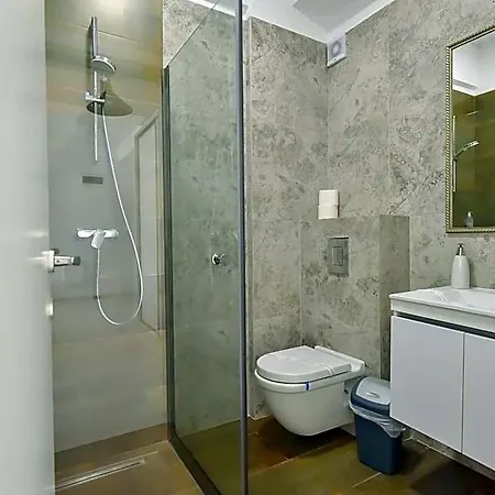 Building Stefan Aparthotel 3*